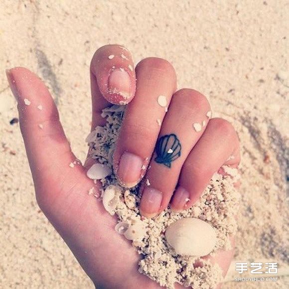 在指尖上許愿 優(yōu)雅手指紋身圖案的迷人魅力 -  rpnrmr.com
