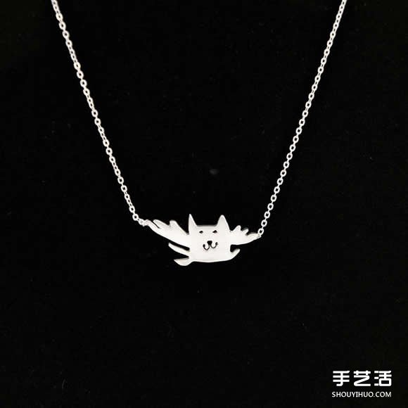 不復(fù)返的童年涂鴉 制作成金屬墜子永恒紀(jì)念！ -  rpnrmr.com