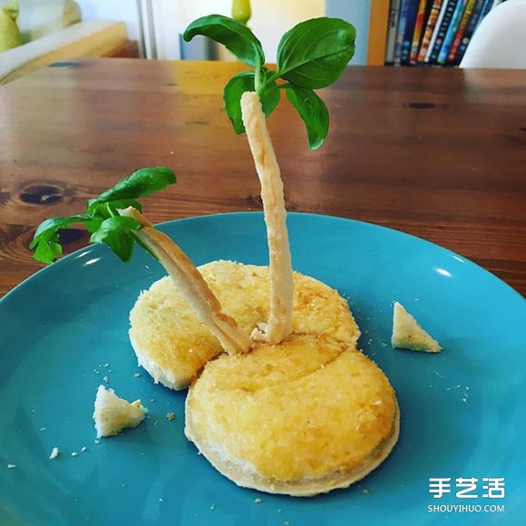 愛心老爸的面包雕刻作品 讓過敏女兒吃得開心 -  rpnrmr.com