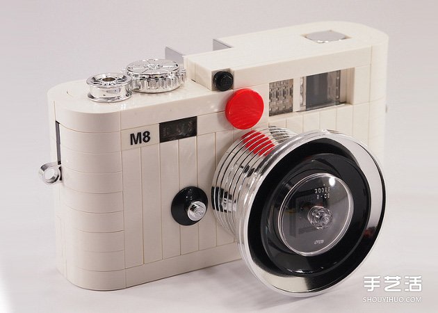經(jīng)典重現(xiàn)：樂高版白色 Leica M8 相機(jī)模型 -  rpnrmr.com