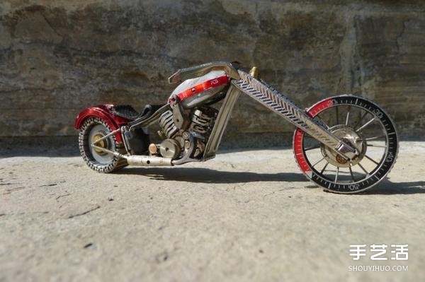 舊手表改造摩托車模型的手工作品圖片 -  rpnrmr.com