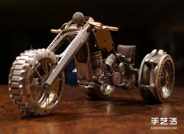 舊手表改造摩托車模型的手工作品圖片 -  rpnrmr.com