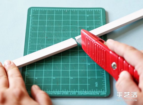 利用塑料條手工制作照片墻 塑膠條相片架DIY -  rpnrmr.com