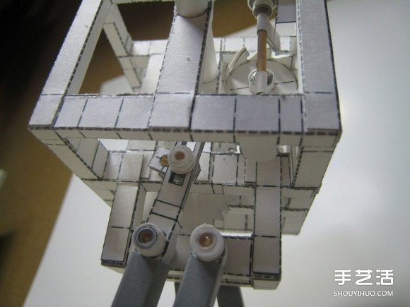 齒輪驅動紙機器人模型 手工自驅動紙機器人圖片 -  rpnrmr.com