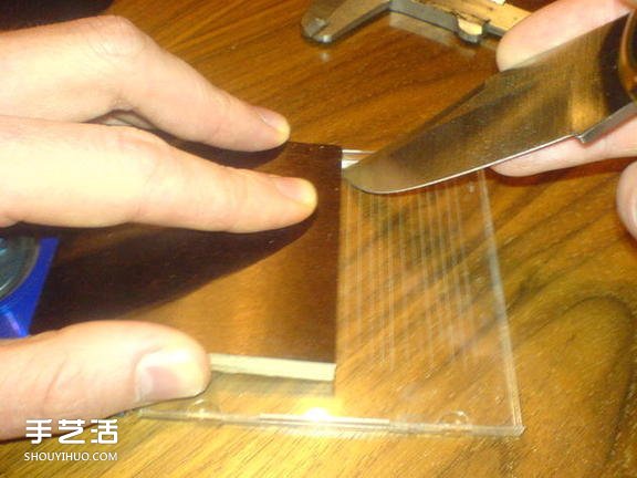自制星光效果濾鏡的方法 CD盒子DIY制作濾鏡 -  rpnrmr.com