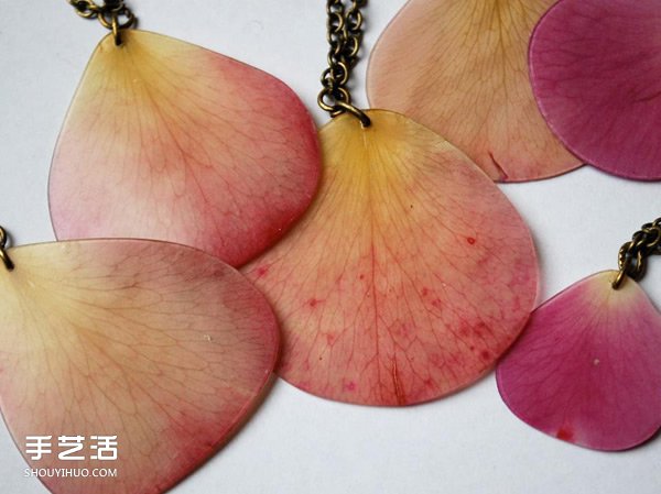 超美花瓣項鏈DIY圖片 手工制作花瓣項鏈作品 -  rpnrmr.com