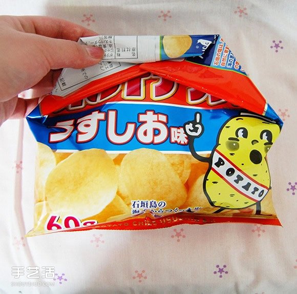 如果沒有橡皮筋也沒有膠帶 封裝零食的小技巧 -  rpnrmr.com