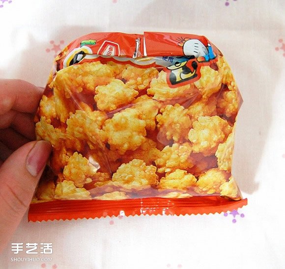 如果沒有橡皮筋也沒有膠帶 封裝零食的小技巧 -  rpnrmr.com