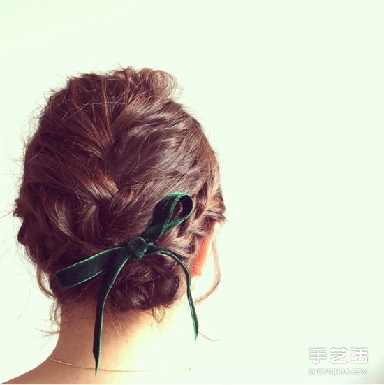 小巧浪漫的蝴蝶結(jié)發(fā)飾搭配 誘發(fā)你的少女心 -  rpnrmr.com
