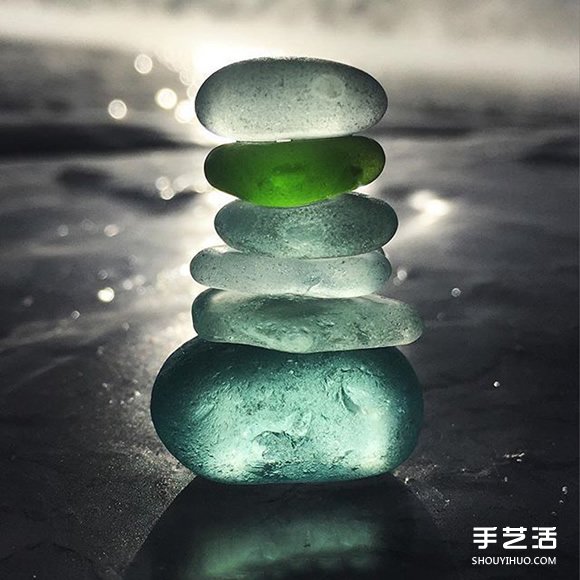 圓潤剔透的海玻璃 大自然加工的美麗“寶石” -  rpnrmr.com