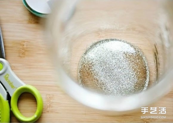 DIY玻璃罐裝飾品過(guò)程 玻璃瓶飾品制作教程 -  rpnrmr.com