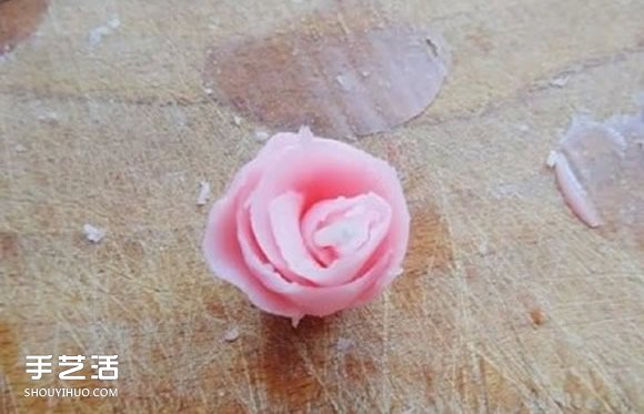 自制玫瑰花蠟燭的方法 手工蠟燭玫瑰DIY教程 -  rpnrmr.com