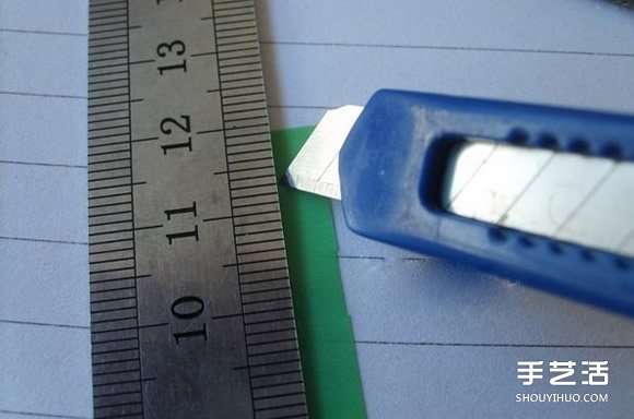 超久滑翔機(jī)折法圖解 簡(jiǎn)易便簽紙滑翔機(jī)制作 -  rpnrmr.com