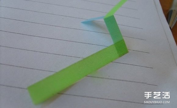 超久滑翔機(jī)折法圖解 簡(jiǎn)易便簽紙滑翔機(jī)制作 -  rpnrmr.com