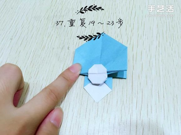 精靈球制作方法教程 手工折精靈球的折法圖解 -  rpnrmr.com