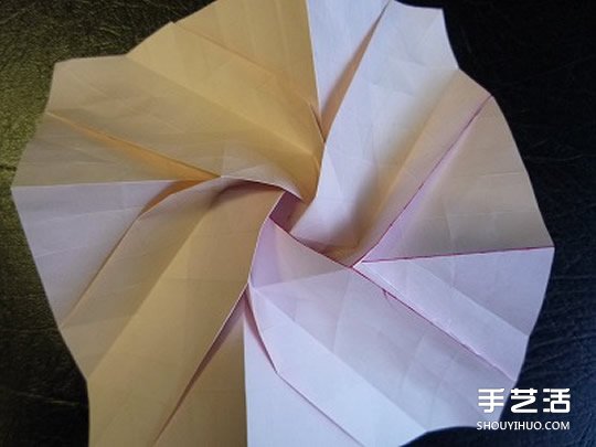 日本折紙大師的復雜玫瑰花折紙教程步驟圖解 -  rpnrmr.com