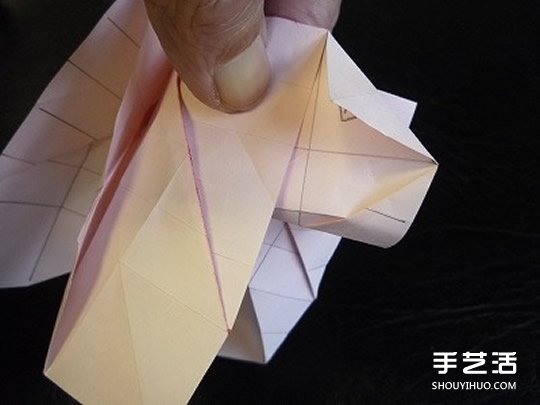 日本折紙大師的復雜玫瑰花折紙教程步驟圖解 -  rpnrmr.com