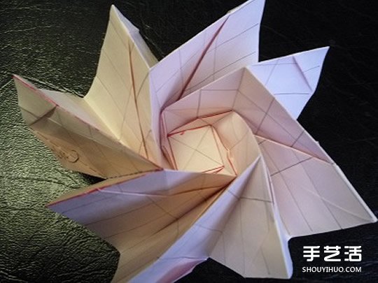 日本折紙大師的復雜玫瑰花折紙教程步驟圖解 -  rpnrmr.com