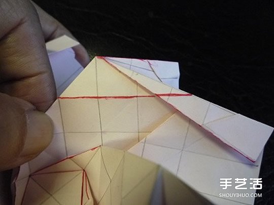 日本折紙大師的復雜玫瑰花折紙教程步驟圖解 -  rpnrmr.com