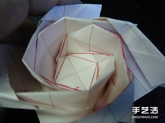 日本折紙大師的復雜玫瑰花折紙教程步驟圖解 -  rpnrmr.com