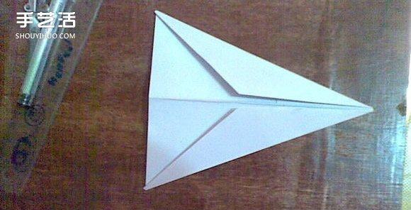 F-22戰(zhàn)斗機折紙圖解 手工制作F22戰(zhàn)機模型教程 -  rpnrmr.com