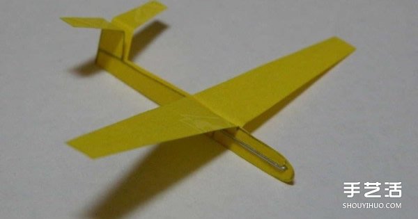 滑翔機(jī)折法圖解教程 簡(jiǎn)易紙滑翔機(jī)制作圖紙 -  rpnrmr.com
