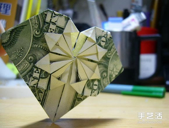 一元美金紙幣折愛心圖解 美金愛心的折紙方法 -  rpnrmr.com