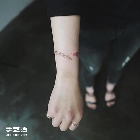 細(xì)膩清新的手腕紋身 美到不需要再買手環(huán)！ -  rpnrmr.com