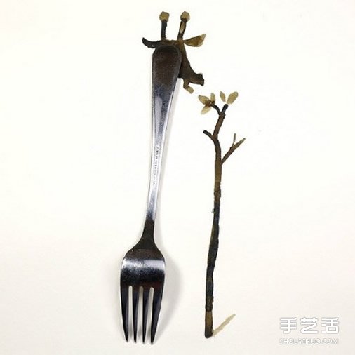 生活小物作為背景道具 畫出趣味十足的創(chuàng)意畫 -  rpnrmr.com