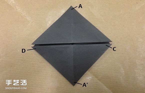 小動(dòng)物折紙步驟圖 用紙折小動(dòng)物的方法圖解 -  rpnrmr.com