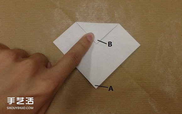 小動(dòng)物折紙步驟圖 用紙折小動(dòng)物的方法圖解 -  rpnrmr.com
