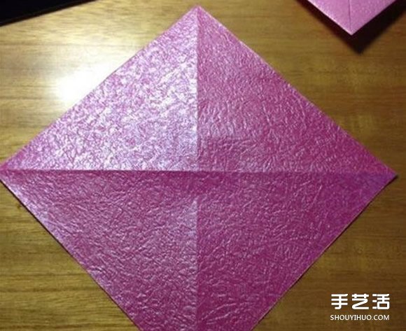 領(lǐng)帶愛心的折法圖解 漂亮領(lǐng)帶心的折紙教程 -  rpnrmr.com