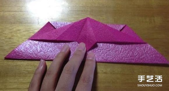 領(lǐng)帶愛心的折法圖解 漂亮領(lǐng)帶心的折紙教程 -  rpnrmr.com