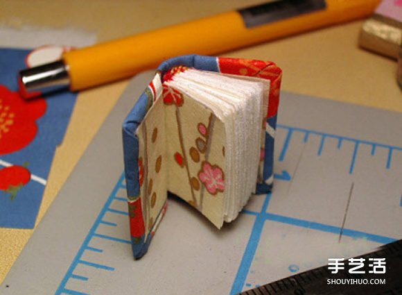 自制迷你本子DIY圖解 可愛(ài)小本子的做法教程 -  rpnrmr.com