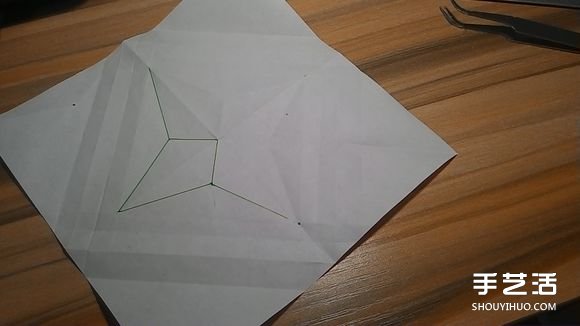 怎么折蜘蛛俠圖解教程 復(fù)雜蜘蛛俠的折法步驟 -  rpnrmr.com