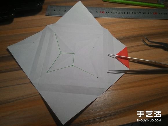怎么折蜘蛛俠圖解教程 復(fù)雜蜘蛛俠的折法步驟 -  rpnrmr.com