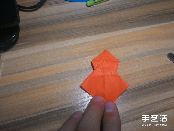 怎么折蜘蛛俠圖解教程 復(fù)雜蜘蛛俠的折法步驟 -  rpnrmr.com