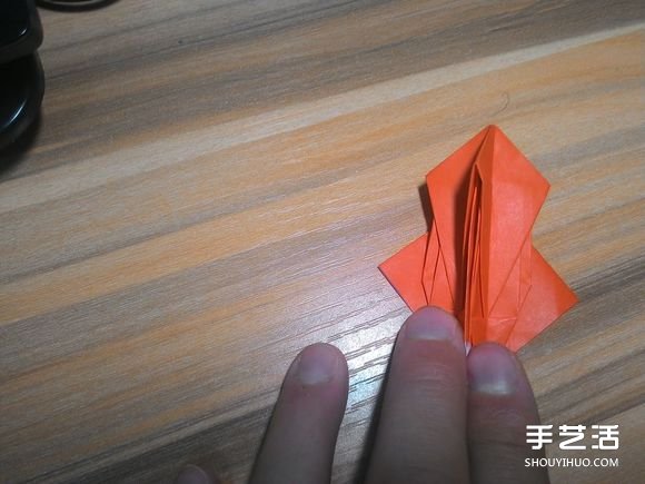 怎么折蜘蛛俠圖解教程 復(fù)雜蜘蛛俠的折法步驟 -  rpnrmr.com