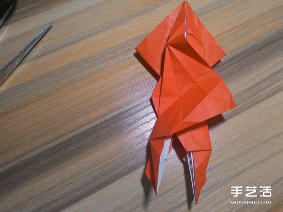 怎么折蜘蛛俠圖解教程 復(fù)雜蜘蛛俠的折法步驟 -  rpnrmr.com