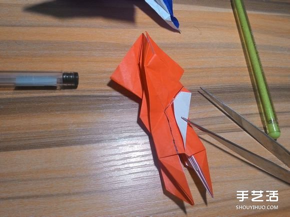 怎么折蜘蛛俠圖解教程 復(fù)雜蜘蛛俠的折法步驟 -  rpnrmr.com