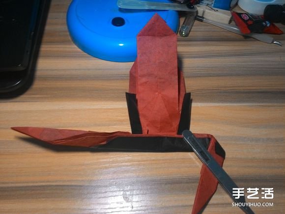 怎么折蜘蛛俠圖解教程 復(fù)雜蜘蛛俠的折法步驟 -  rpnrmr.com