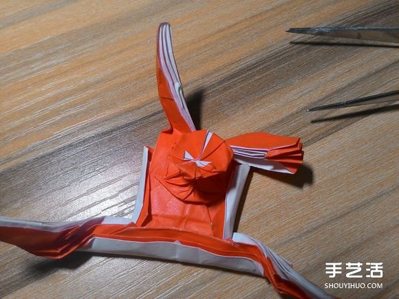 怎么折蜘蛛俠圖解教程 復(fù)雜蜘蛛俠的折法步驟 -  rpnrmr.com
