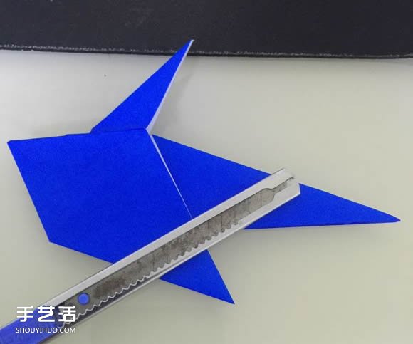 噴水鯨魚的折法圖解 折紙立體鯨魚的過程步驟 -  rpnrmr.com