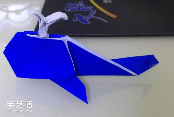 噴水鯨魚的折法圖解 折紙立體鯨魚的過程步驟 -  rpnrmr.com