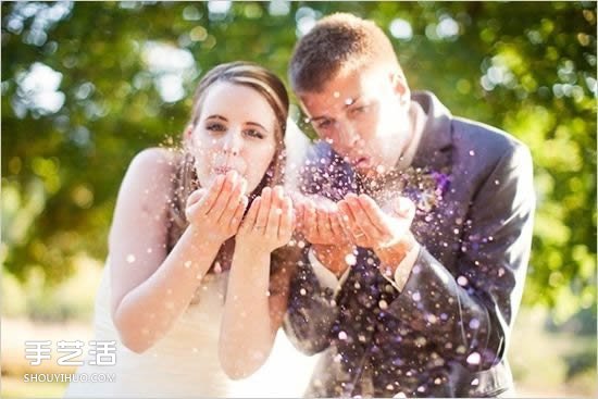 打造浪漫婚紗照及婚禮現(xiàn)場 婚慶必學(xué)裝飾DIY -  rpnrmr.com