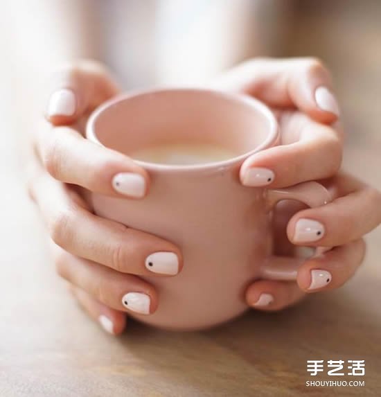 2017春季10種美甲靈感：告別秋冬沉悶色系 -  rpnrmr.com