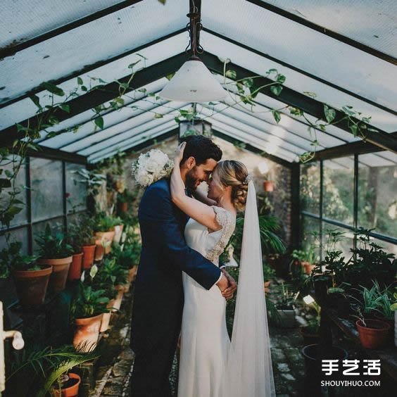 拋開大紅大粉的傳統(tǒng) 清新的草綠色婚禮設(shè)計(jì) -  rpnrmr.com