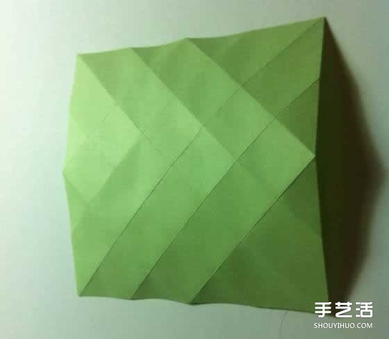 一張紙折四葉草圖解 創(chuàng)意四葉草的折法步驟 -  rpnrmr.com