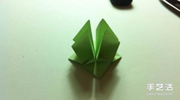 一張紙折四葉草圖解 創(chuàng)意四葉草的折法步驟 -  rpnrmr.com
