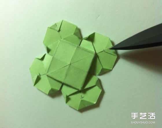 一張紙折四葉草圖解 創(chuàng)意四葉草的折法步驟 -  rpnrmr.com